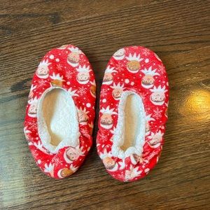 Elf on the shelf slippers